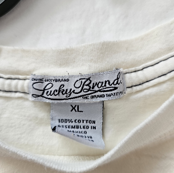 Lucky Brand T-shirt - Picture 2 of 4